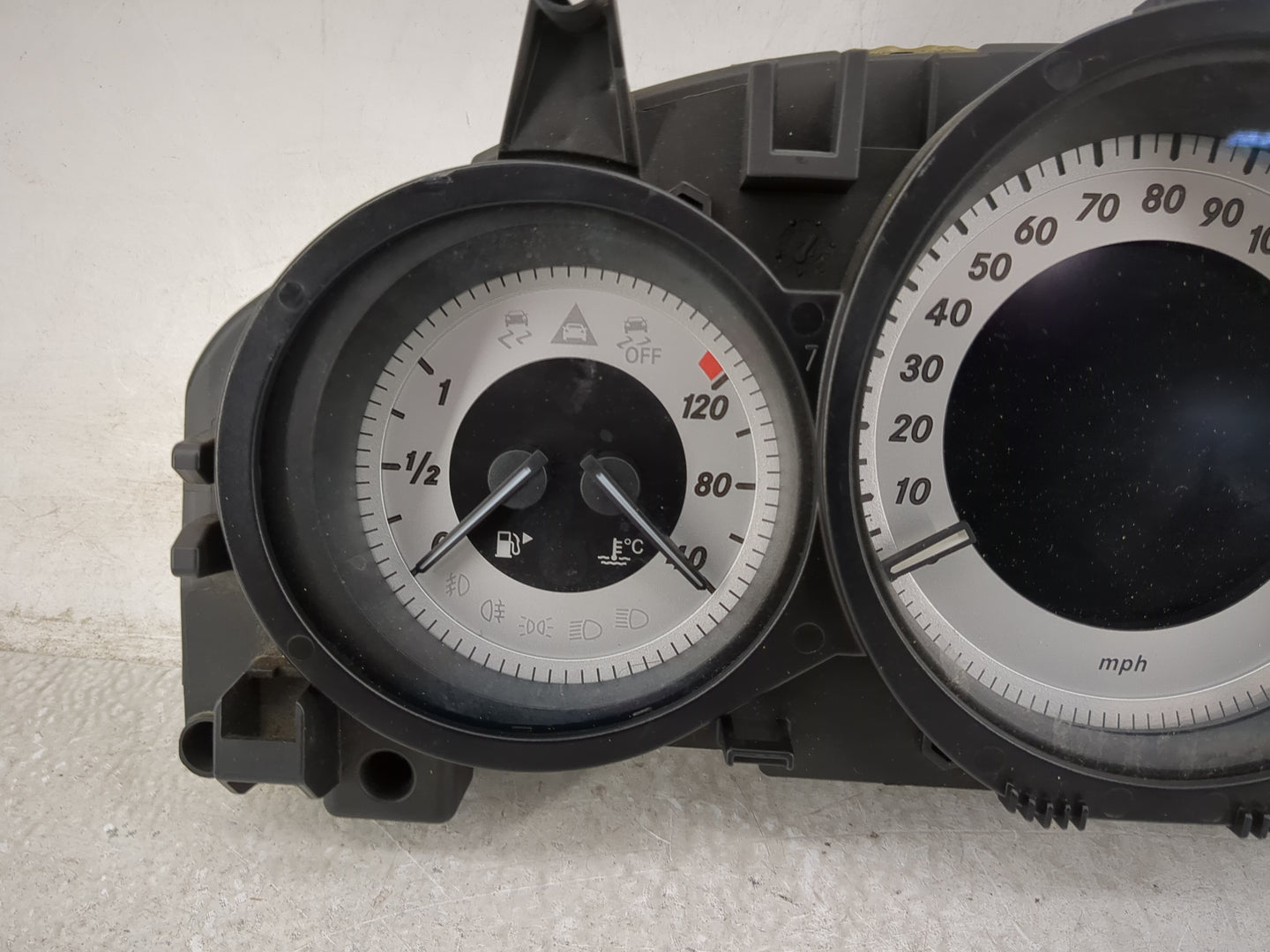 2015 Mercedes-Benz Cclass Instrument Cluster Speedometer Gauges P/N:A2C53435303 A2C87297000, A2049005213 Miles: Fits Fits 20