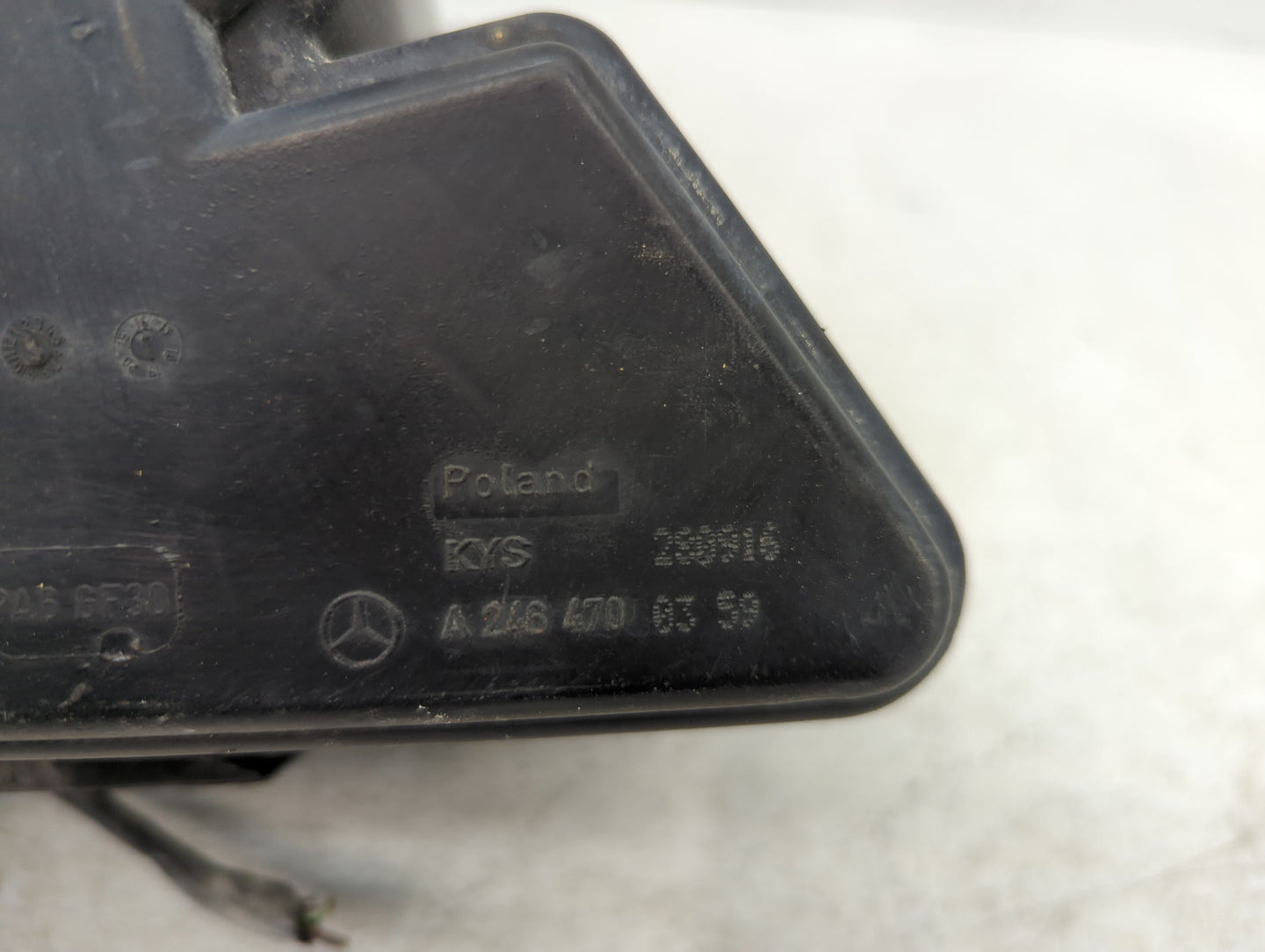 2015 Mercedes-benz Cla250 Fuel Vapor Charcoal Canister - Oemusedautoparts1.com