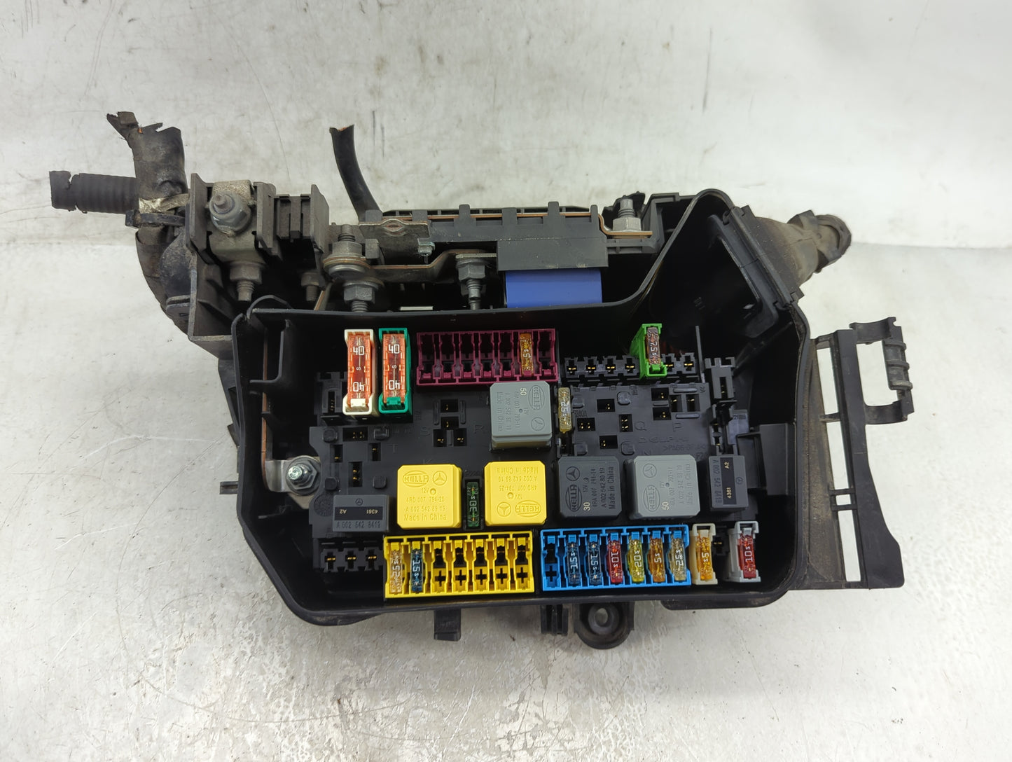 2014-2019 Mercedes-Benz Cla250 Fusebox Fuse Box Panel Relay Module P/N:2465400182 Fits OEM Used Auto Parts - Oemusedautopart