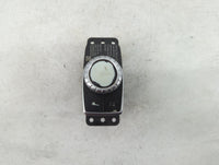 2014-2016 Mercedes-Benz Cla250 Radio AM FM Cd Player Receiver Replacement P/N:A2469005615 A2469010706 Fits OEM Used Auto Par