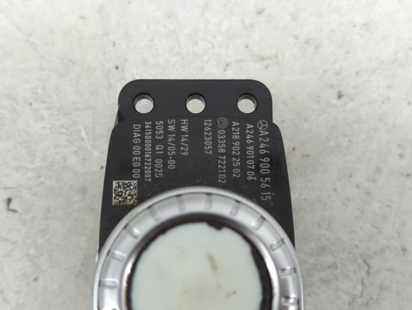 2014-2016 Mercedes-Benz Cla250 Radio AM FM Cd Player Receiver Replacement P/N:A2469005615 A2469010706 Fits OEM Used Auto Par