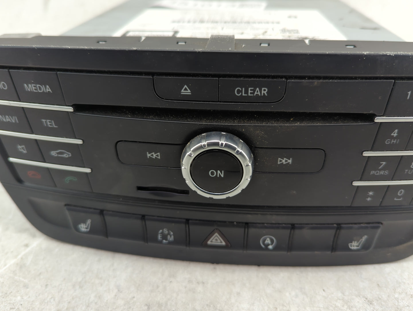 2015 Mercedes-Benz Cla250 Radio AM FM Cd Player Receiver Replacement P/N:A2469005513 CN-MP54E0AEB, A2469015513, A2469025202 