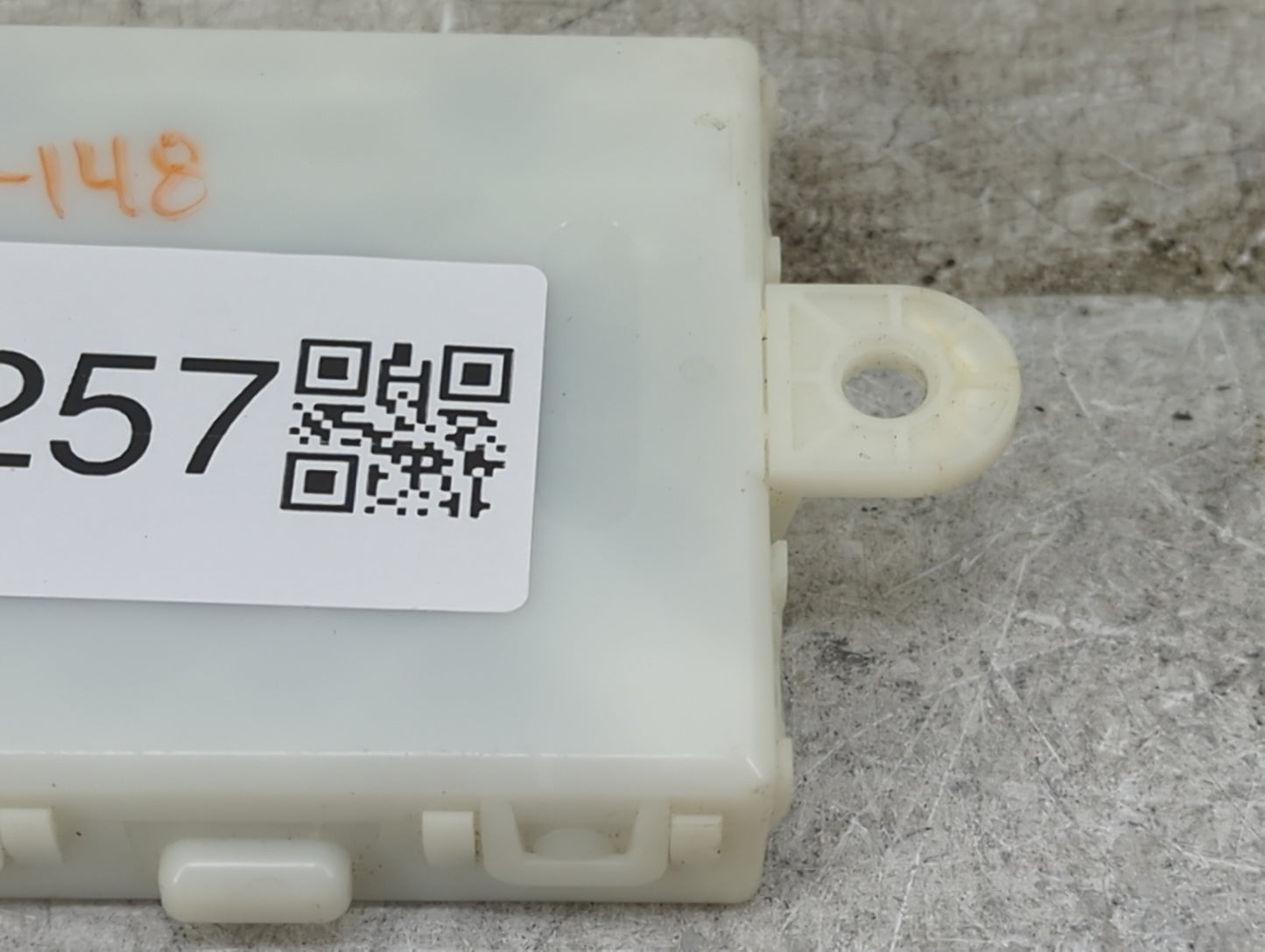 2014-2019 Mercedes-benz Cla250 Locking Control Module - Oemusedautoparts1.com