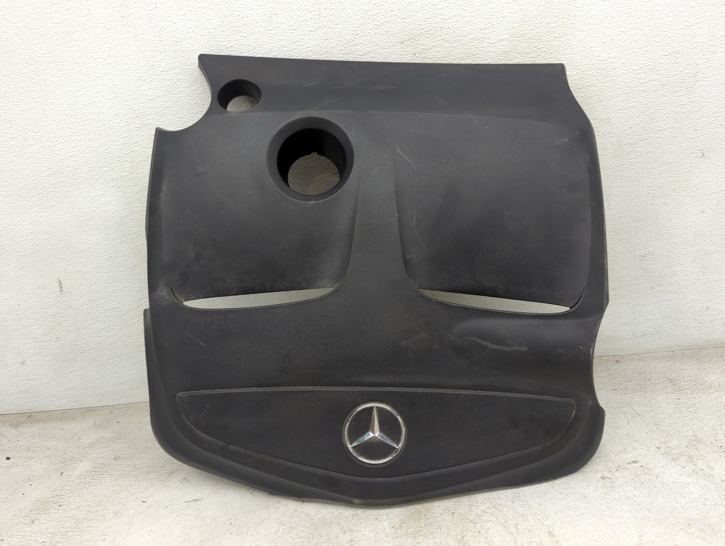 2015 Mercedes-benz Cla250 Engine Cover - Oemusedautoparts1.com