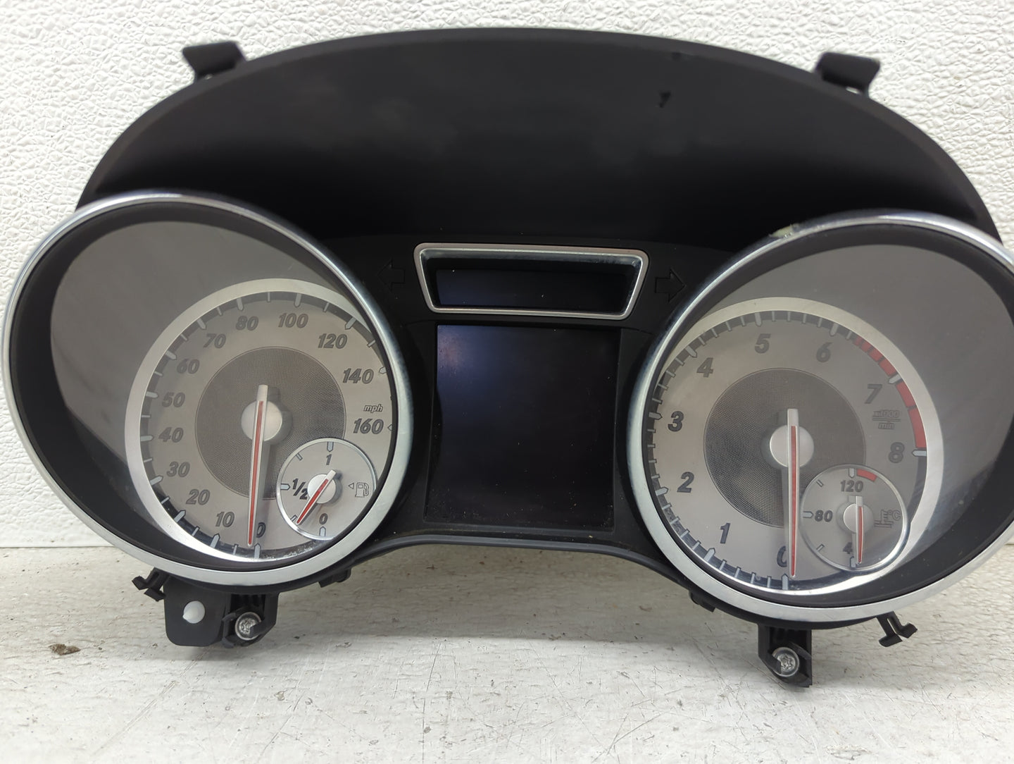 2015 Mercedes-Benz Cla250 Instrument Cluster Speedometer Gauges P/N:0 263 697 114 A117 900 41 01 Miles: Fits OEM Used Auto P