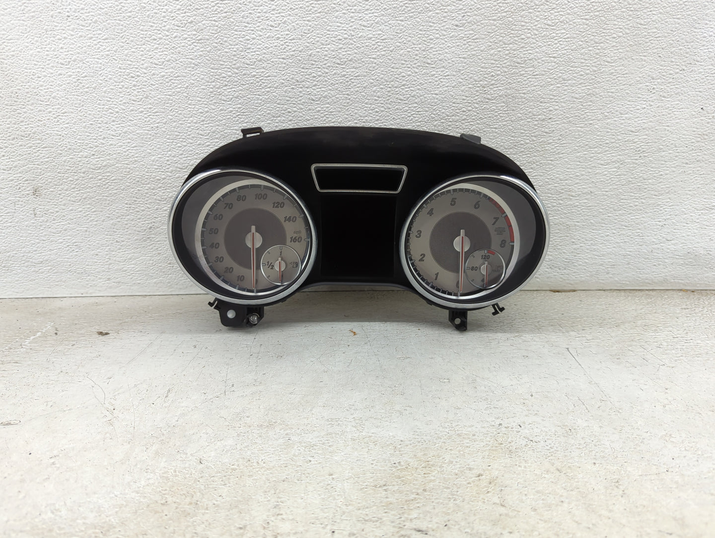 2015 Mercedes-Benz Cla250 Instrument Cluster Speedometer Gauges P/N:0 263 697 114 A117 900 41 01 Miles: Fits OEM Used Auto P