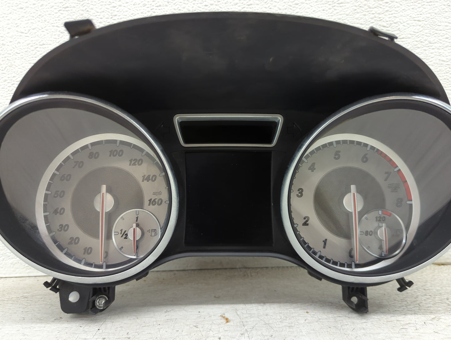 2015 Mercedes-Benz Cla250 Instrument Cluster Speedometer Gauges P/N:0 263 697 114 A117 900 41 01 Miles: Fits OEM Used Auto P