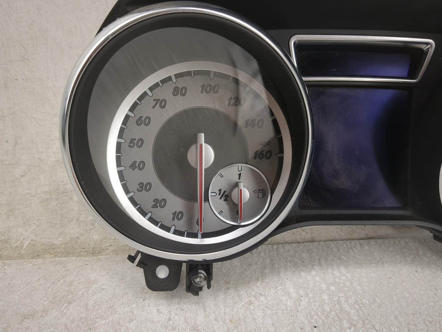 2015 Mercedes-Benz Cla250 Instrument Cluster Speedometer Gauges P/N:A1179004101 0263697114, A1179013901 Miles:91K Fits OEM U