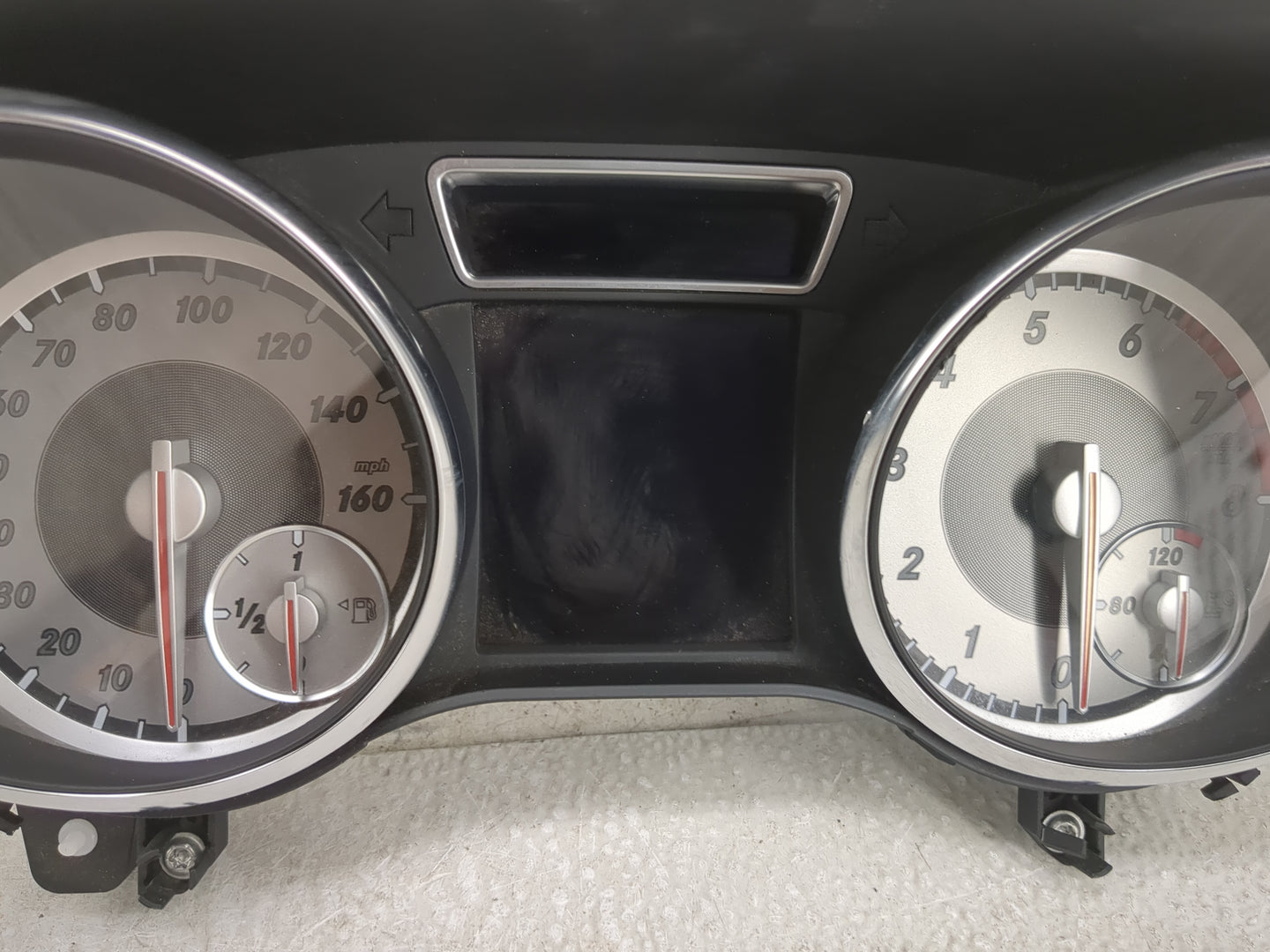 2015 Mercedes-Benz Cla250 Instrument Cluster Speedometer Gauges P/N:A1179004101 0263697114, A1179013901 Miles:91K Fits OEM U