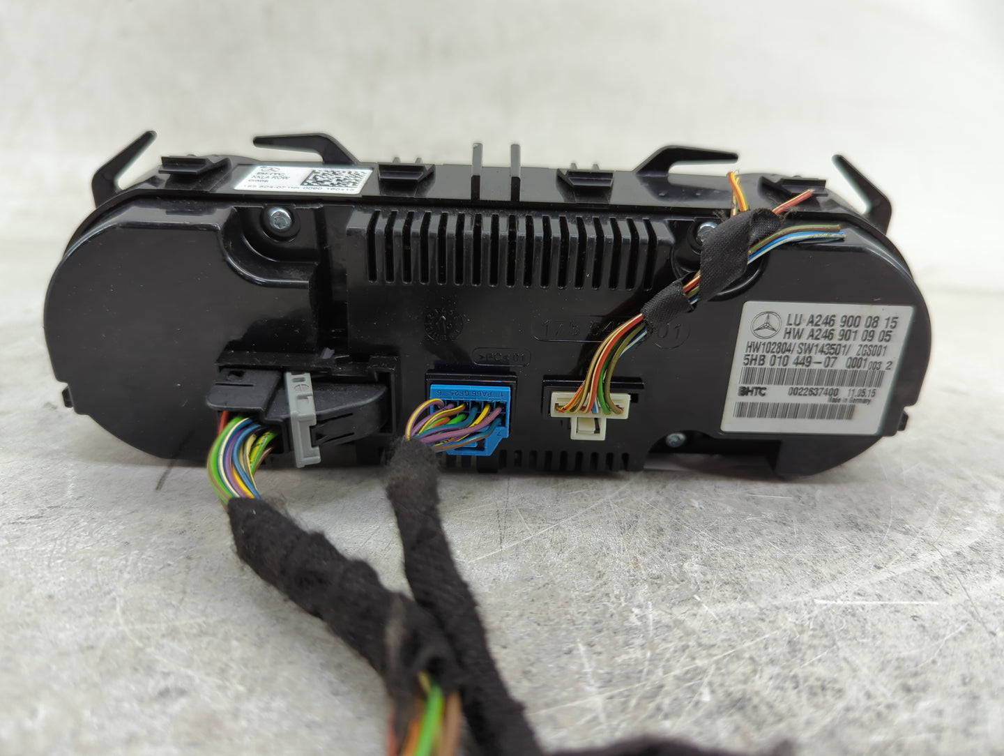 2014-2019 Mercedes-Benz Cla250 Climate Control Module Temperature AC/Heater Replacement P/N:A246 901 09 05 A246 900 08 15 Fi
