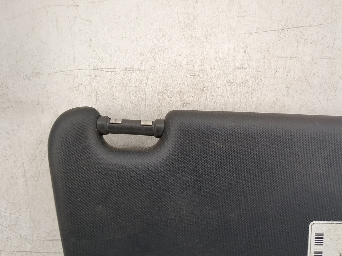 2015 Mercedes-Benz Cla250 Sun Visor Shade Replacement Driver Left Mirror Fits OEM Used Auto Parts - Oemusedautoparts1.com