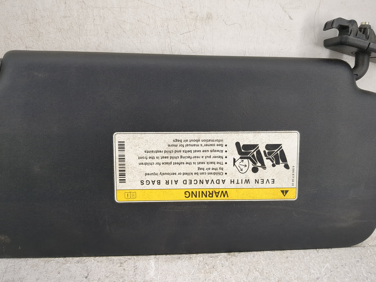 2015 Mercedes-Benz Cla250 Sun Visor Shade Replacement Driver Left Mirror Fits OEM Used Auto Parts - Oemusedautoparts1.com