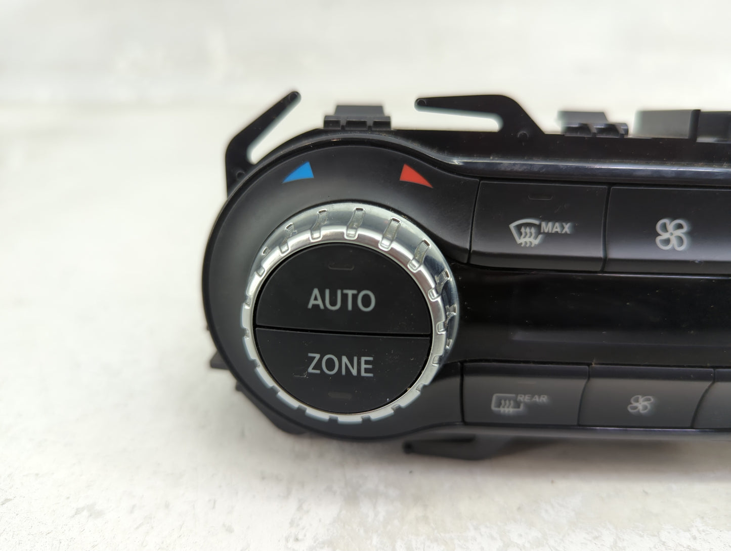 2014-2019 Mercedes-Benz Cla250 Climate Control Module Temperature AC/Heater Replacement P/N:A2469000815 A2469010905 Fits OEM