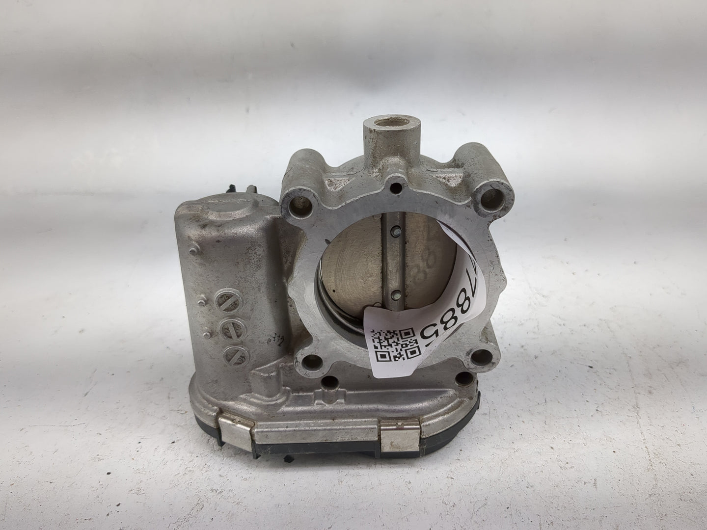 2014-2019 Mercedes-Benz Cla250 Throttle Body P/N:A2701410025 0280750541 Fits Fits 2013 2014 2015 2016 2017 2018 2019 2020 20