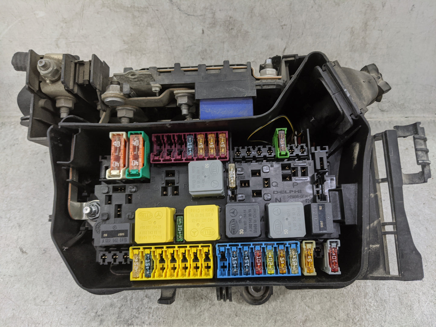 2014-2019 Mercedes-Benz Cla250 Fusebox Fuse Box Panel Relay Module P/N:A2465400182 Fits Fits 2013 2014 2015 2016 2017 2018 2
