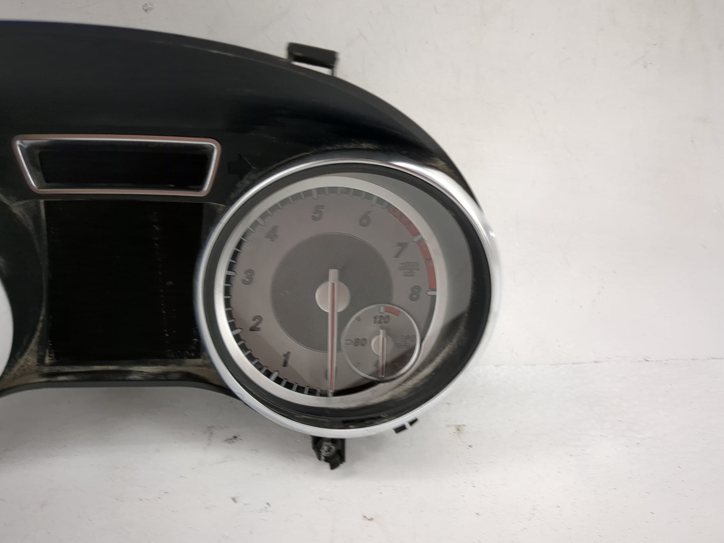 2014-2015 Mercedes-Benz Cla250 Instrument Cluster Speedometer Gauges P/N:1030052181 Miles: Fits Fits 2014 2015 OEM Used Auto