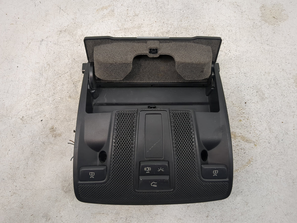 2015 Mercedes-benz Cla250 Overhead Roof Console Black - Oemusedautoparts1.com