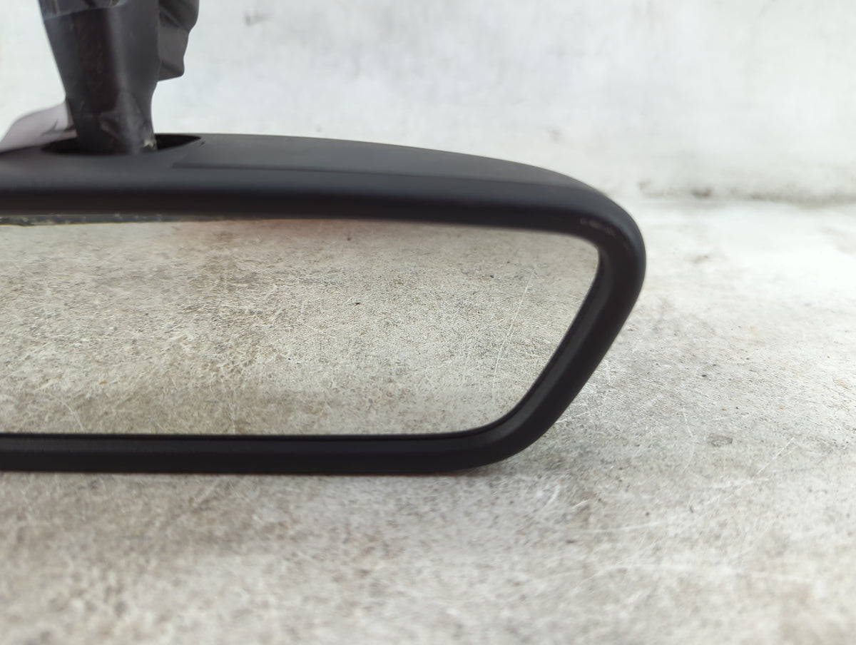 2014-2019 Mercedes-Benz Cla250 Interior Rear View Mirror Replacement OEM P/N:E11 026531 Fits OEM Used Auto Parts - Oemusedau