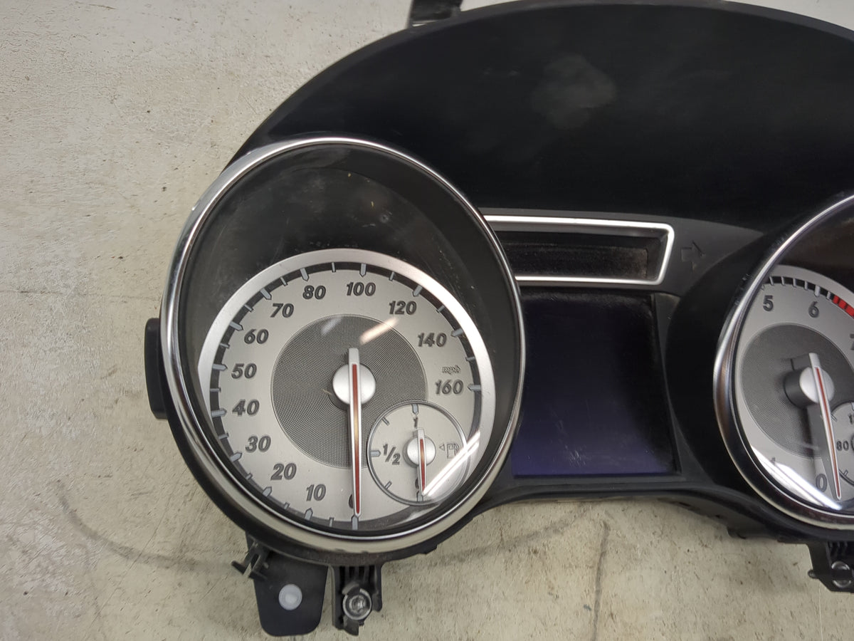 2015 Mercedes-Benz Cla250 Instrument Cluster Speedometer Gauges P/N:A1179004101 0263697114, A1729025106 Miles: Fits OEM Used