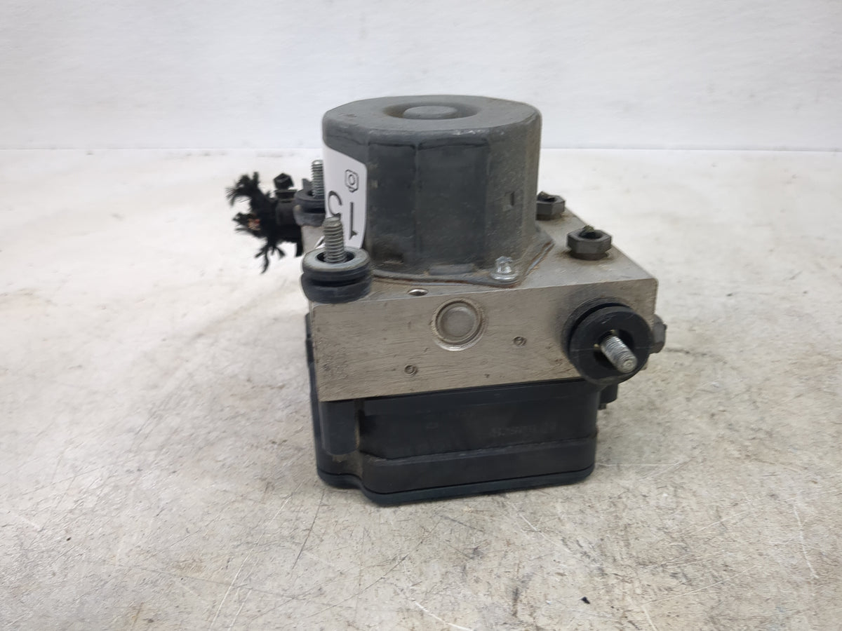 2014-2019 Mercedes-Benz Cla250 Anti-Lock Brake ABS Pump Module Actuator OEM P/N:A0004310500 0265254647 Fits OEM Used Auto Pa