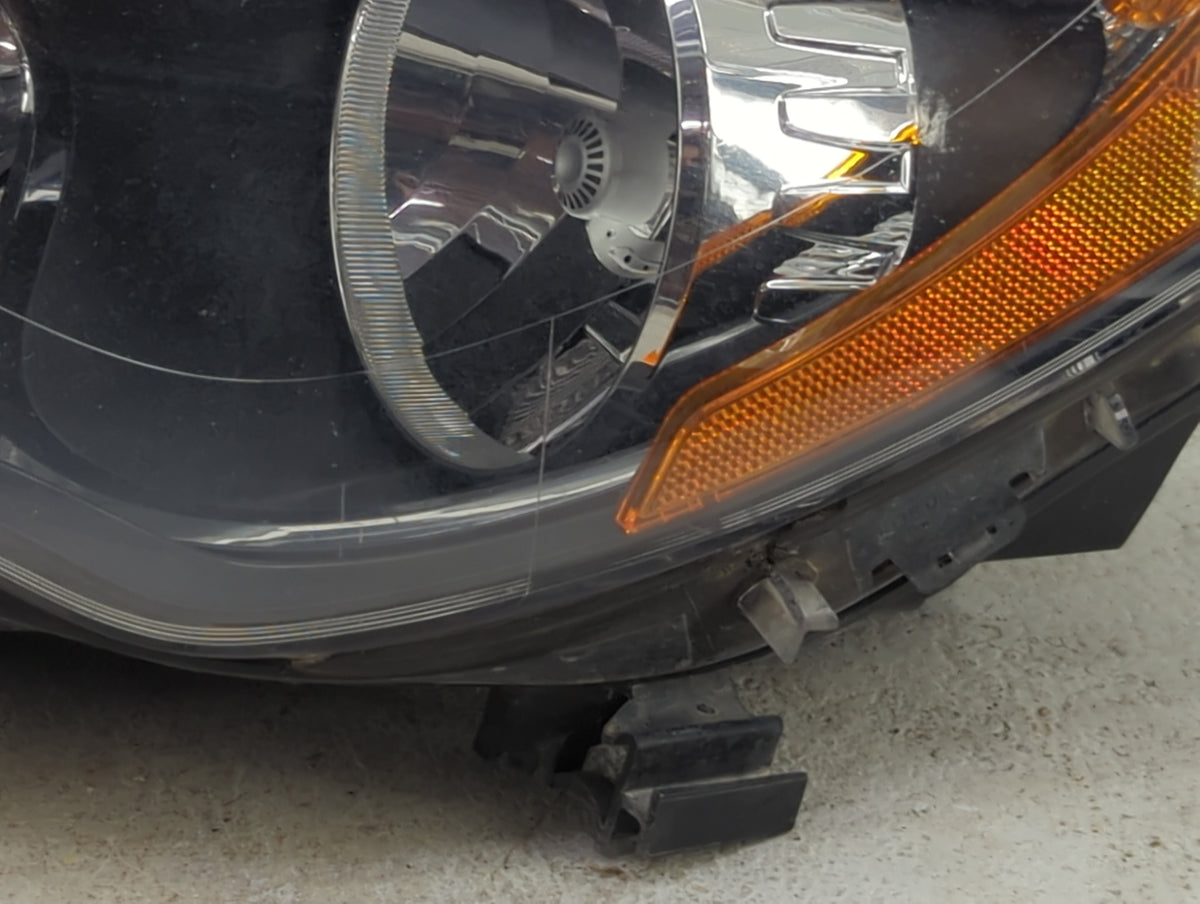2015 Mercedes-benz Cla250 Driver Left Oem Head Light Headlight Lamp - Oemusedautoparts1.com