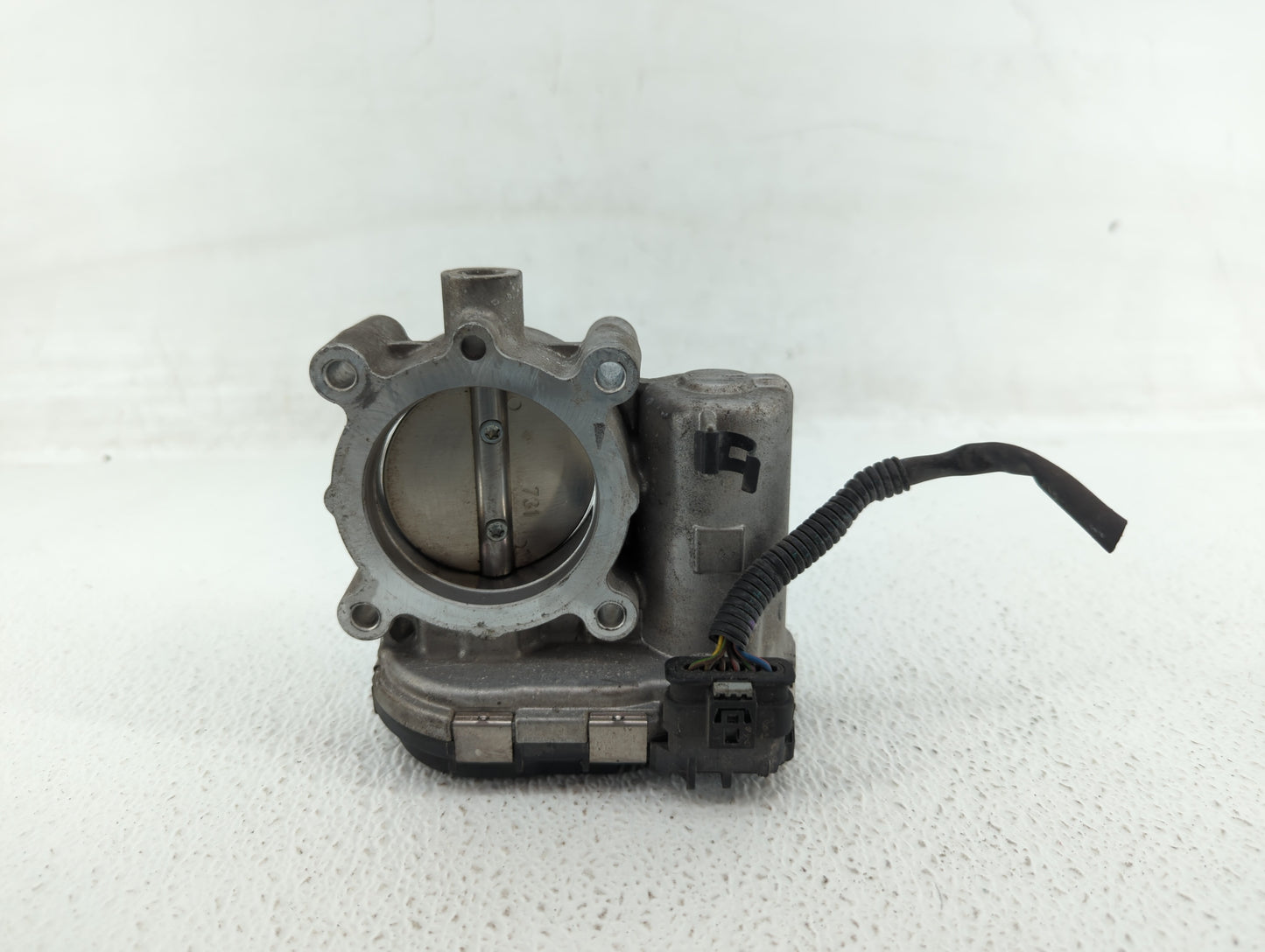 2014-2019 Mercedes-Benz Cla250 Throttle Body P/N:A 270 141 00 25 2701410025 Fits Fits 2013 2014 2015 2016 2017 2018 2019 202
