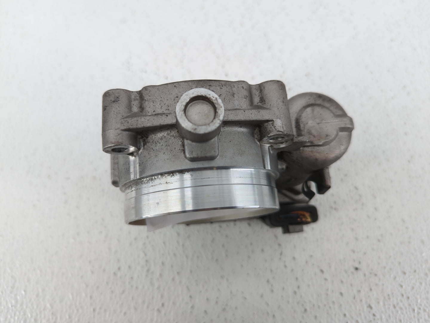 2012-2016 Mercedes-Benz E350 Throttle Body P/N:A 276 141 01 25 2761410125 Fits OEM Used Auto Parts - Oemusedautoparts1.com