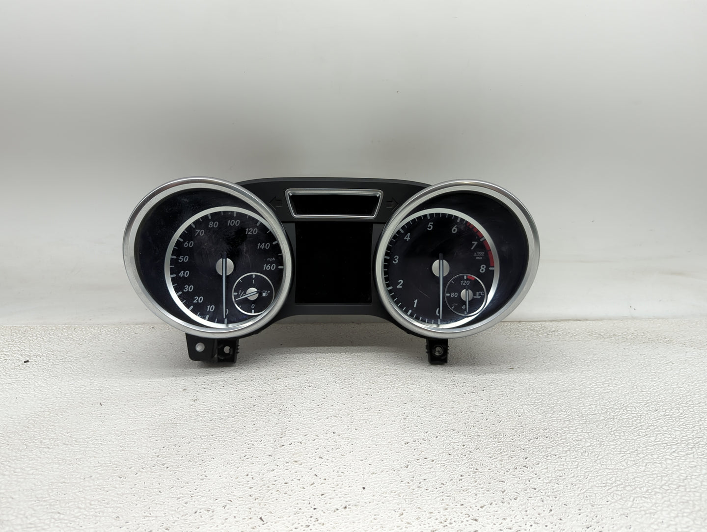 2015 Mercedes-Benz Gl-Class Instrument Cluster Speedometer Gauges P/N:A1669007813 0263683304, A1669014002 Miles:166K Fits OE