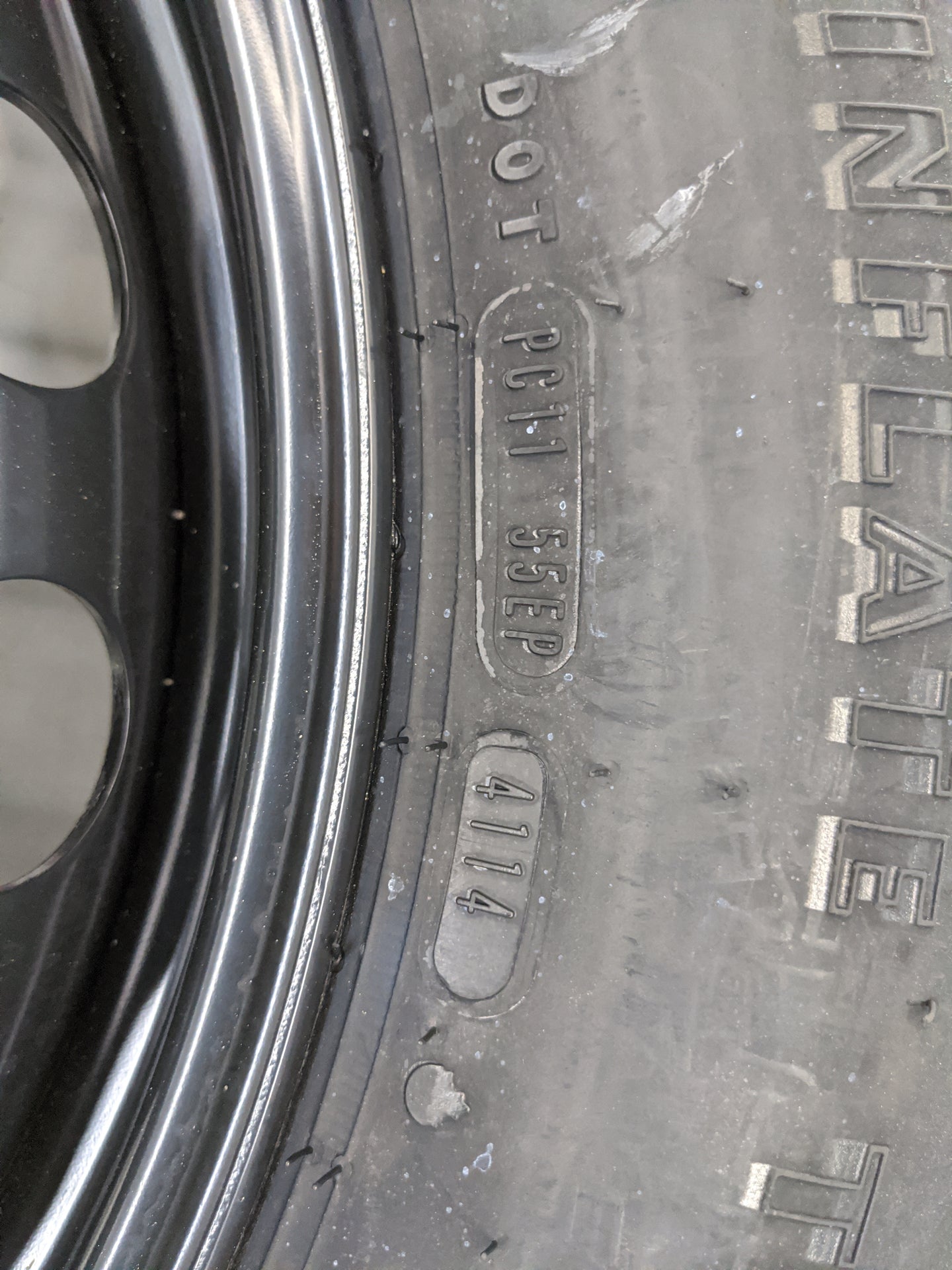 2011-2016 Mercedes-benz Gl350 Spare Donut Tire Wheel Rim Oem - Oemusedautoparts1.com