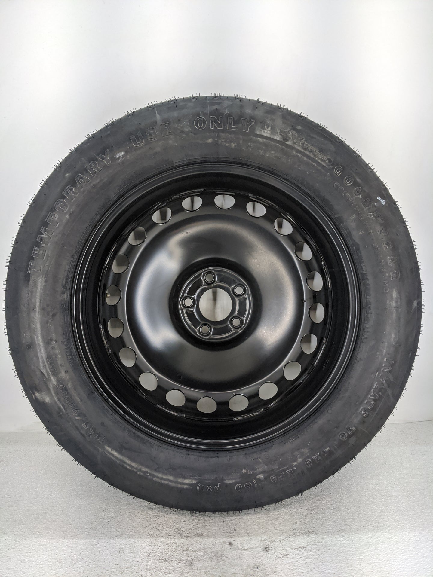 2011-2016 Mercedes-benz Gl350 Spare Donut Tire Wheel Rim Oem - Oemusedautoparts1.com