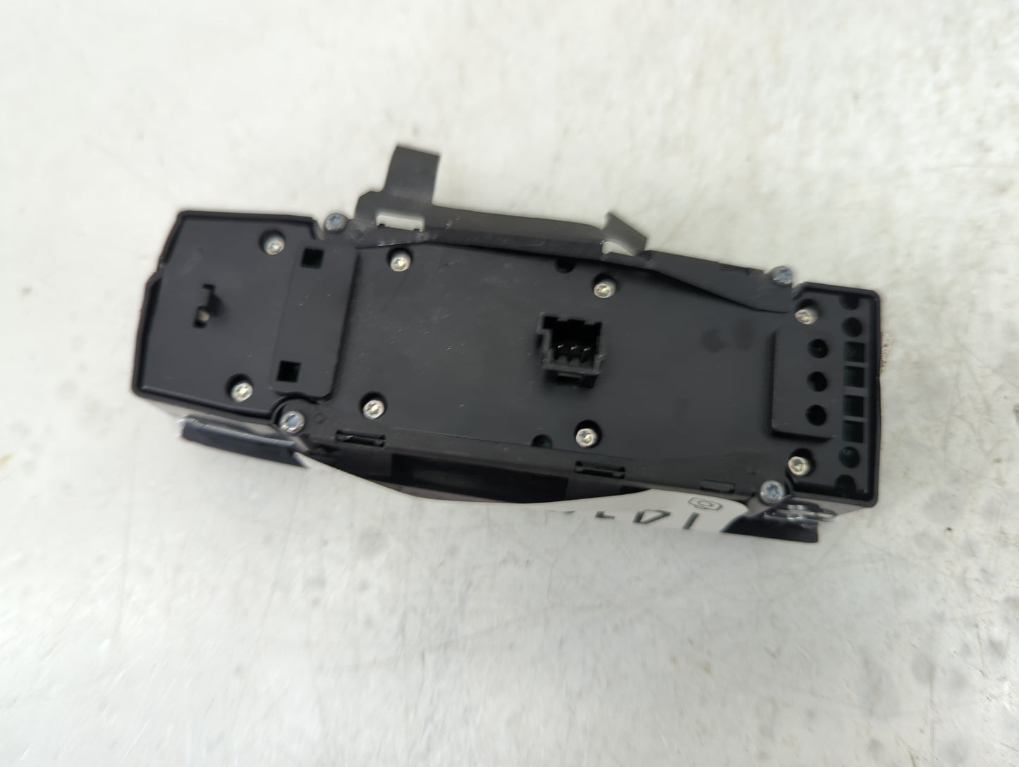 2013-2016 Mercedes-Benz Gl450 Master Power Window Switch Replacement Driver Side Left Fits OEM Used Auto Parts - Oemusedauto