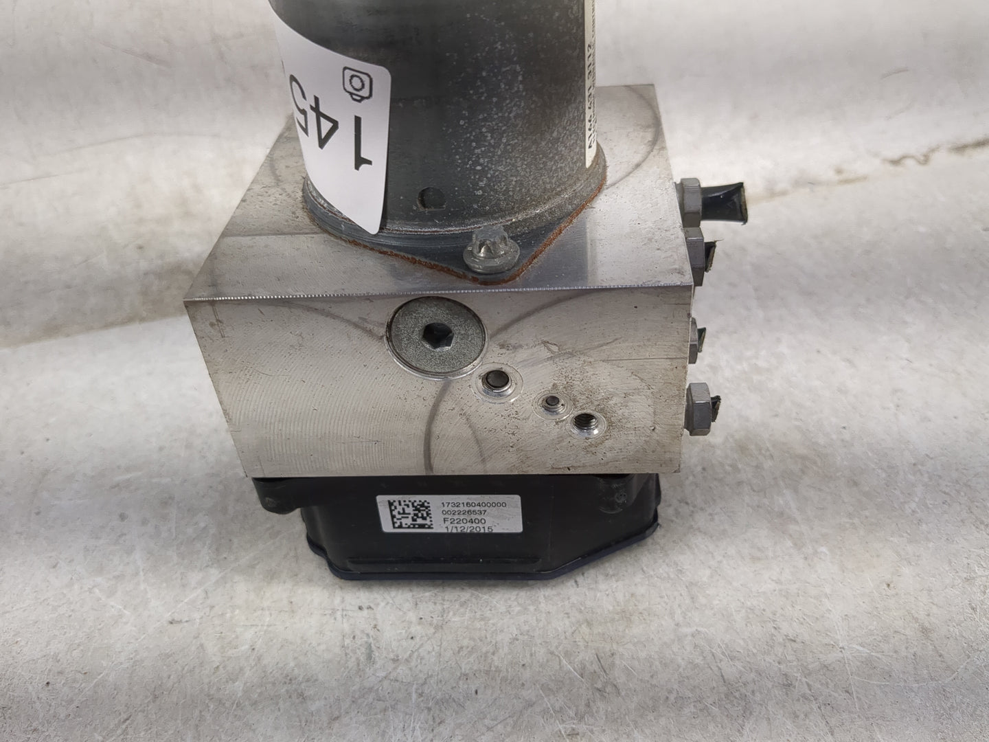 2014-2015 Mercedes-Benz Gl550 ABS Pump Control Module Replacement P/N:A166 431 3112 Fits Fits 2014 2015 OEM Used Auto Parts 