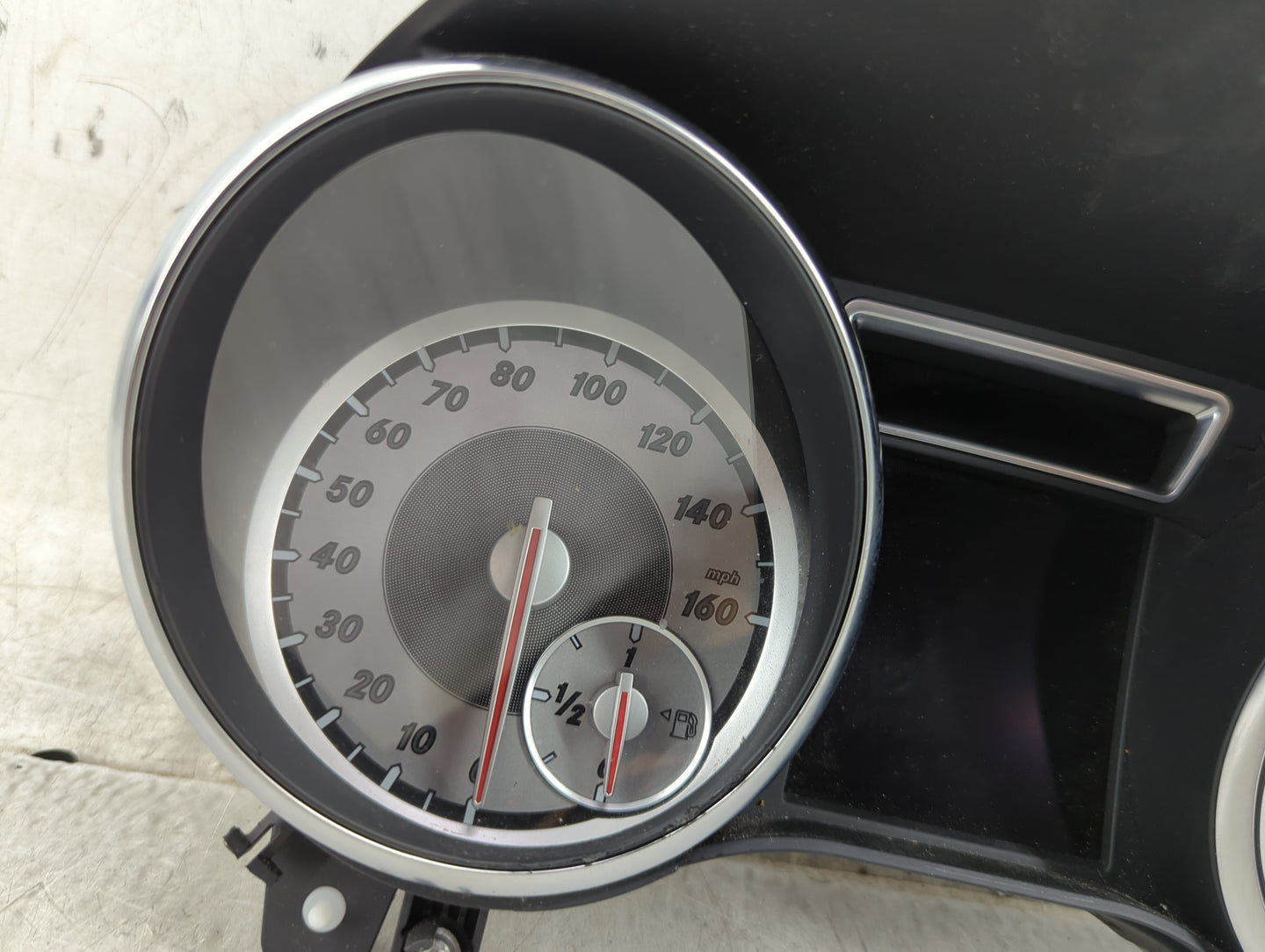 2015 Mercedes-Benz Gla-Class Instrument Cluster Speedometer Gauges P/N:A1569004302 0263698194 Miles:104K Fits Fits 2016 OEM 