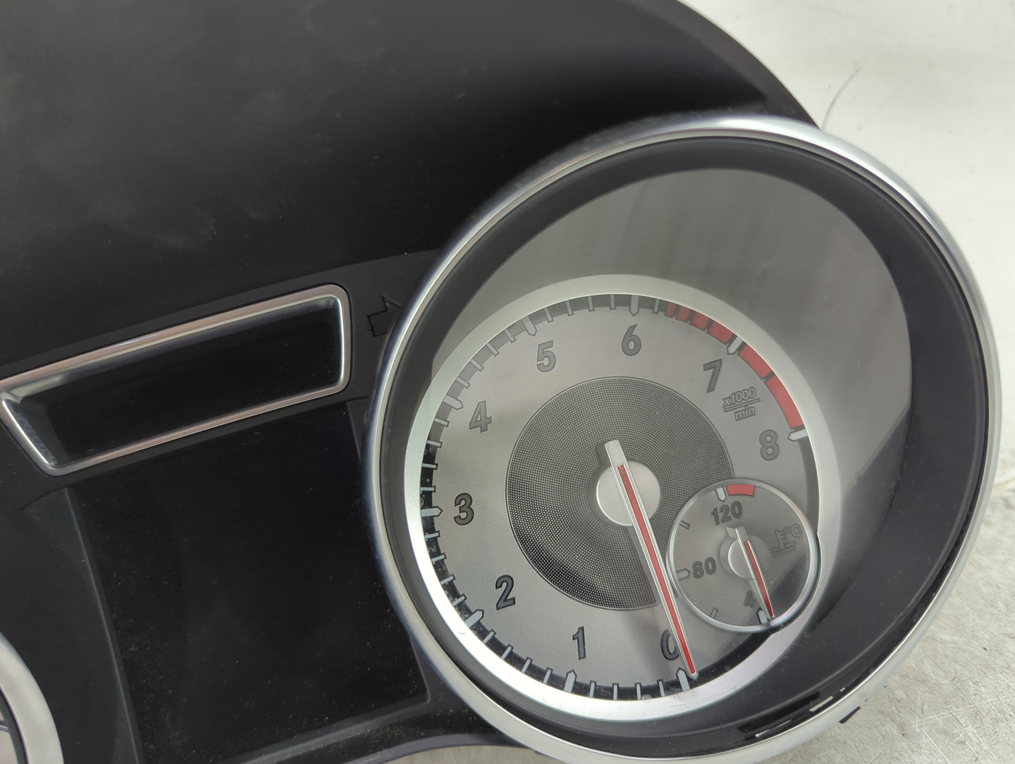 2015 Mercedes-Benz Gla-Class Instrument Cluster Speedometer Gauges P/N:A1569004302 0263698194 Miles:104K Fits Fits 2016 OEM 