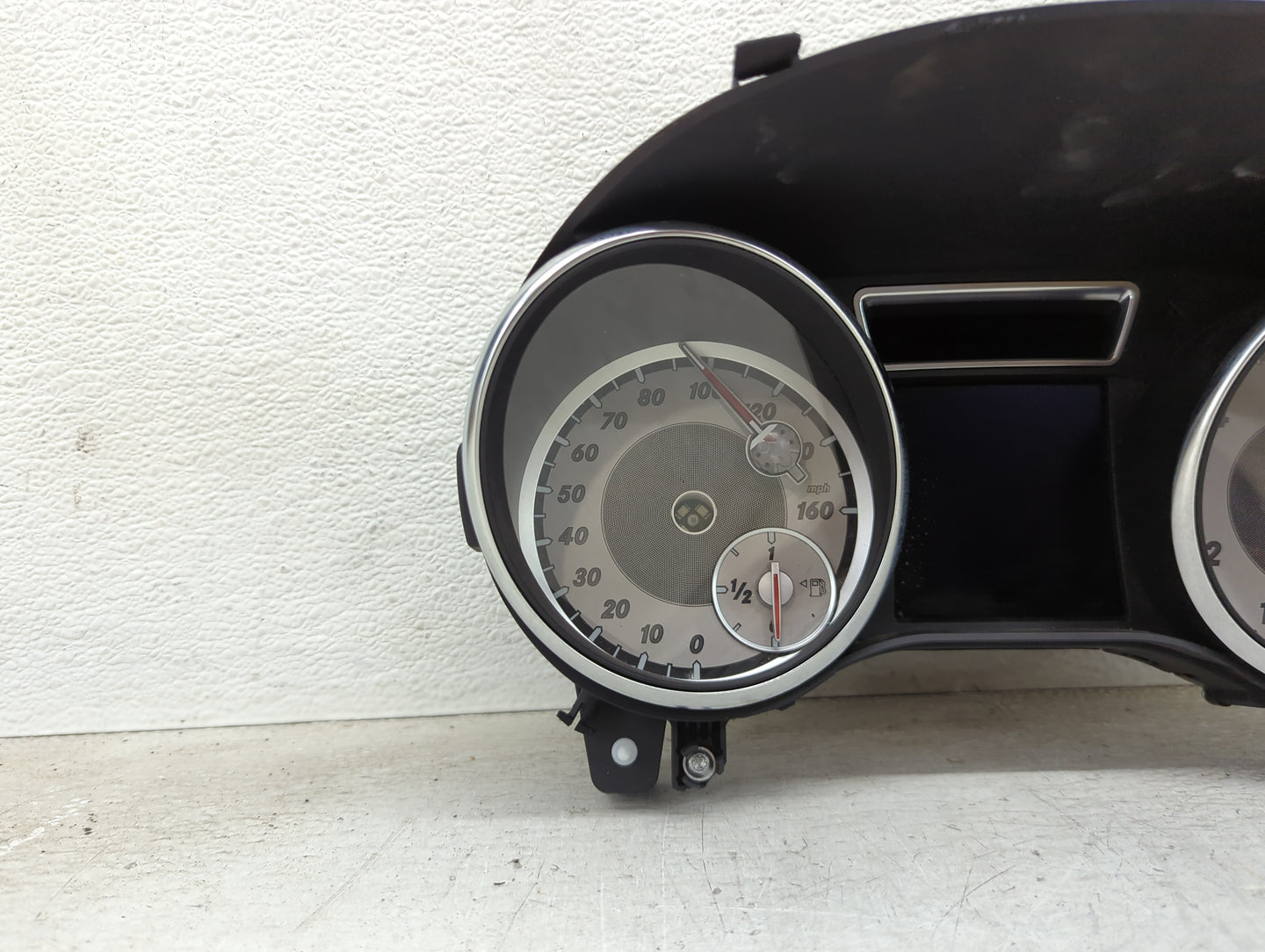 2015 Mercedes-Benz Gla-Class Instrument Cluster Speedometer Gauges P/N:A1569004302 0263698194 Miles:104K Fits Fits 2016 OEM 