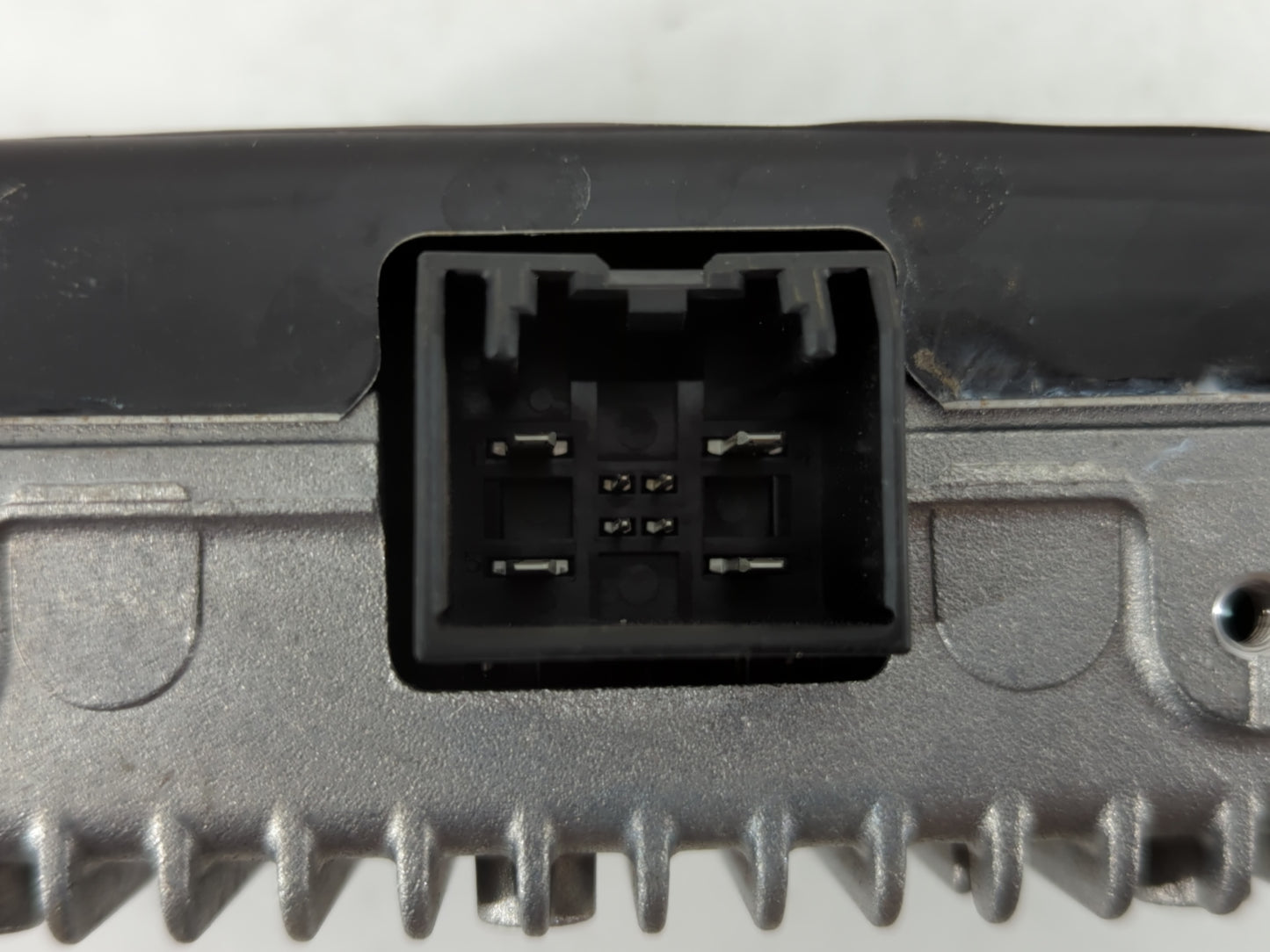 2015-2016 Mercedes-benz Gla250 Power Inverter Control Module 15428295 - Oemusedautoparts1.com