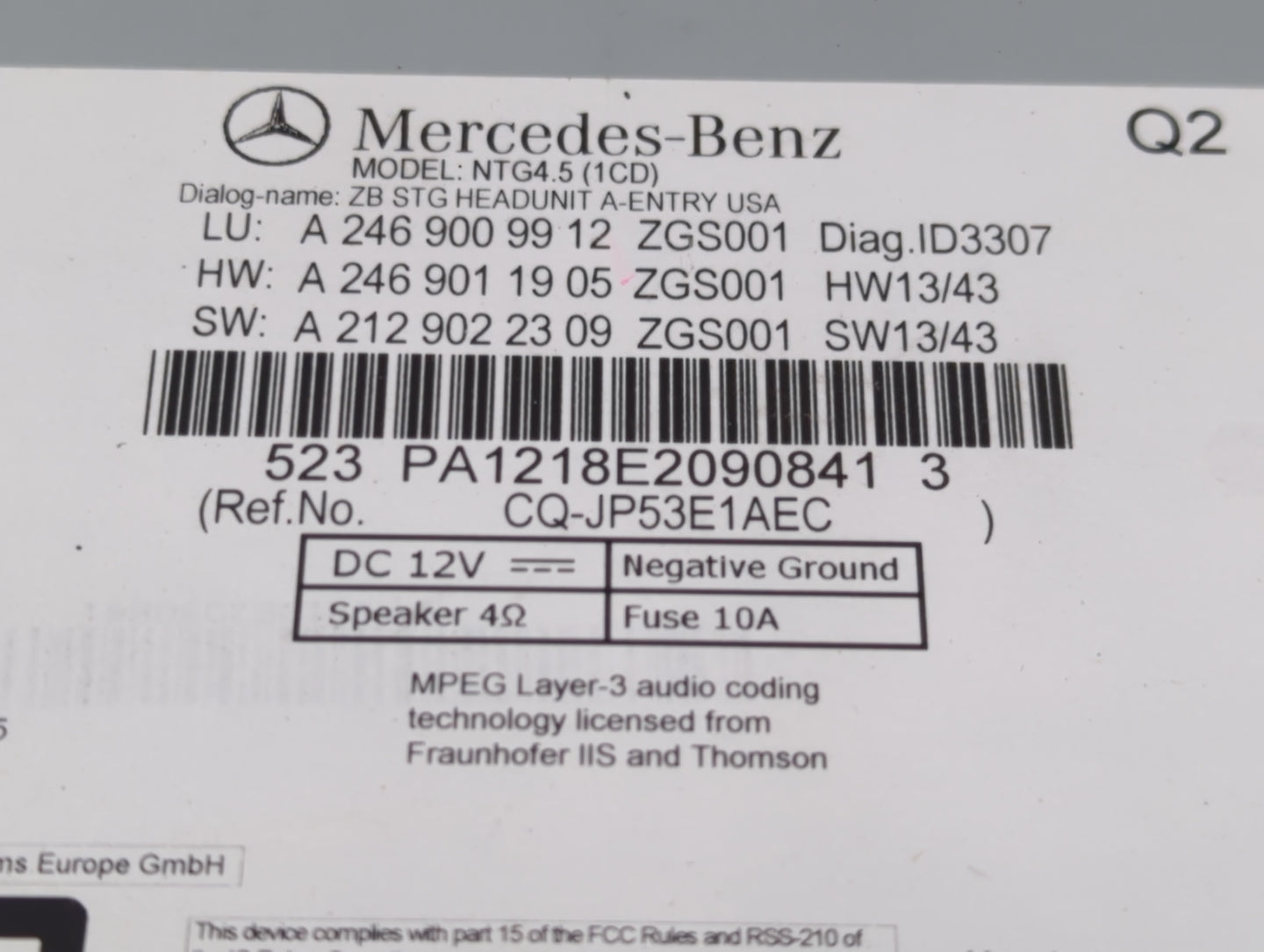 2015 Mercedes-Benz Gla250 Radio AM FM Cd Player Receiver Replacement P/N:A 246 900 99 12 Fits OEM Used Auto Parts - Oemuseda