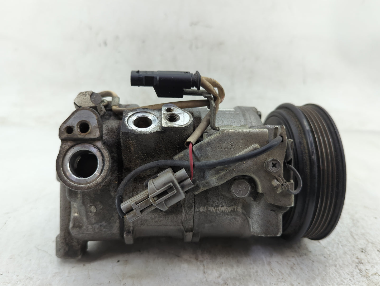 2015-2016 Mercedes-benz Gla250 Air Conditioning A/c Ac Compressor Oem 1413759 - Oemusedautoparts1.com