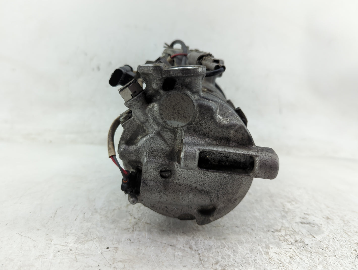 2015-2016 Mercedes-benz Gla250 Air Conditioning A/c Ac Compressor Oem 1413759 - Oemusedautoparts1.com
