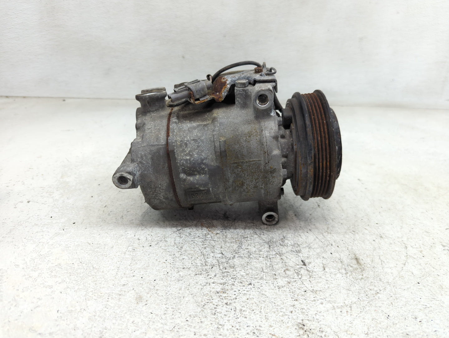 2015-2016 Mercedes-benz Gla250 Air Conditioning A/c Ac Compressor Oem - Oemusedautoparts1.com