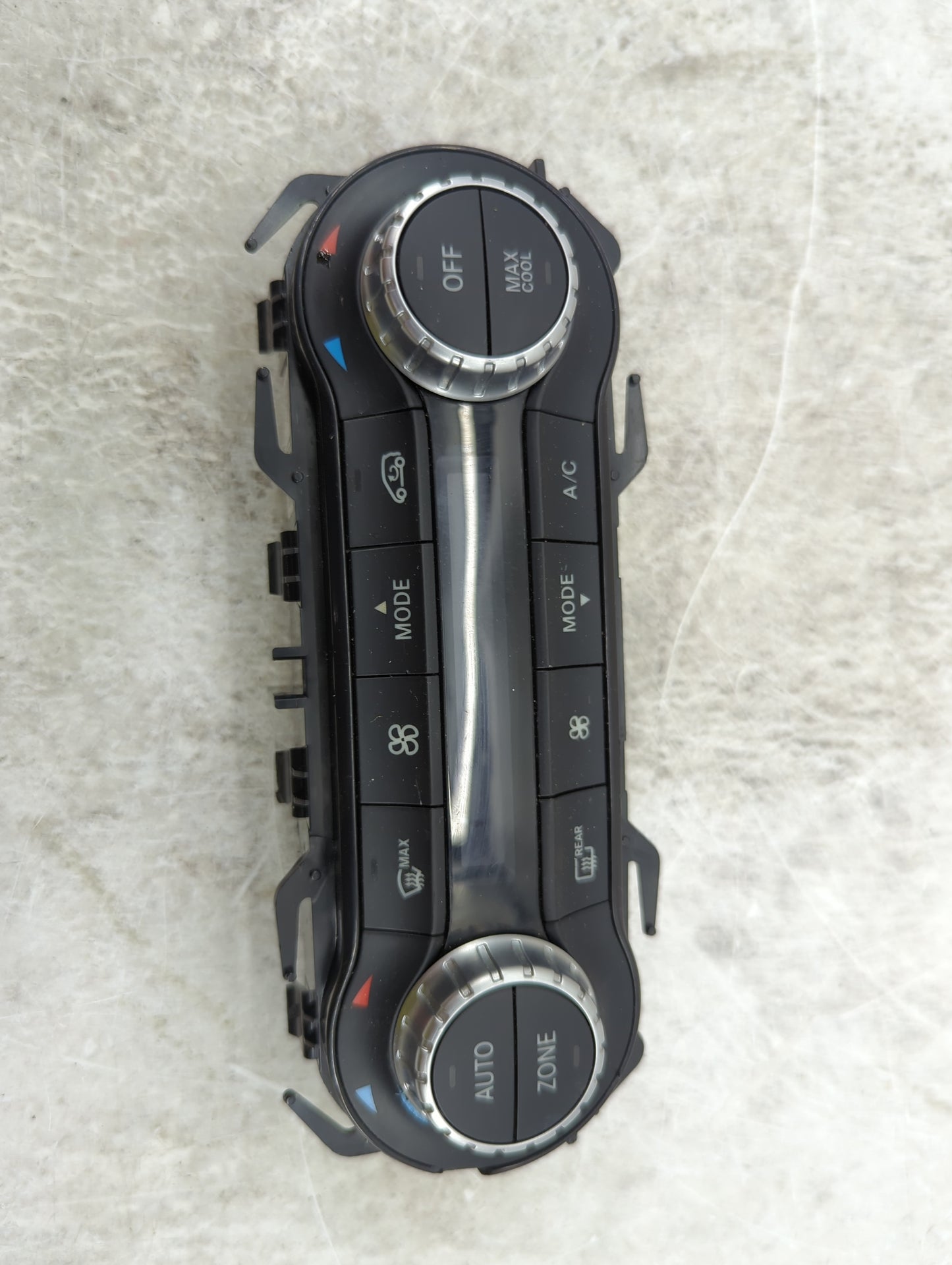 2015 Mercedes-Benz Gla250 Climate Control Module Temperature AC/Heater Replacement P/N:185 804-071NG 1858040711NG Fits OEM U