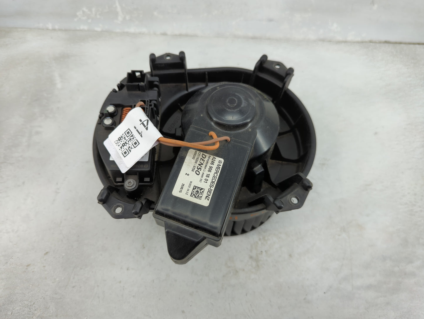 2015-2020 Mercedes-Benz Gla250 Heater AC Blower Motor P/N:A2469061601 CZ116360-0756 Fits Fits 2015 2016 2017 2018 2019 2020 