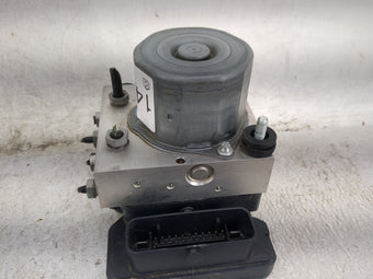 compare product 2015-2020 Mercedes-Benz Gla250 ABS Pump Control Module Replacement P/N:A0004310600 Fits Fits 2015 2016 2017 2018 2019 2020 OEM Used Auto Parts