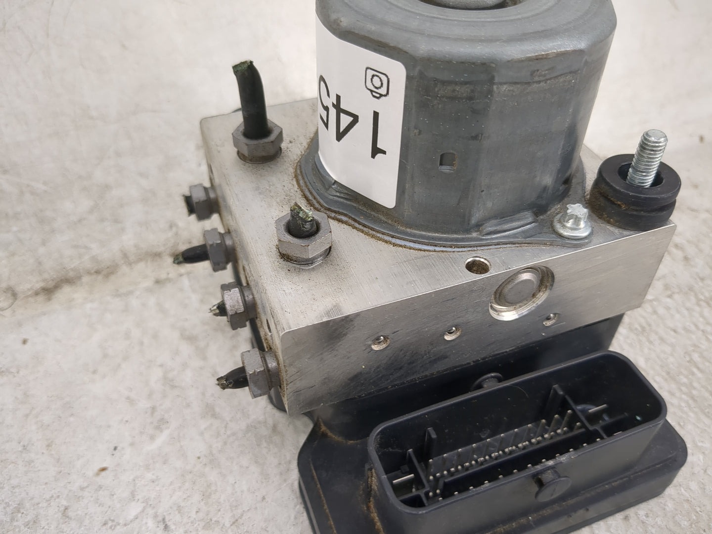 2015-2020 Mercedes-Benz Gla250 ABS Pump Control Module Replacement P/N:A0004310600 Fits Fits 2015 2016 2017 2018 2019 2020 O