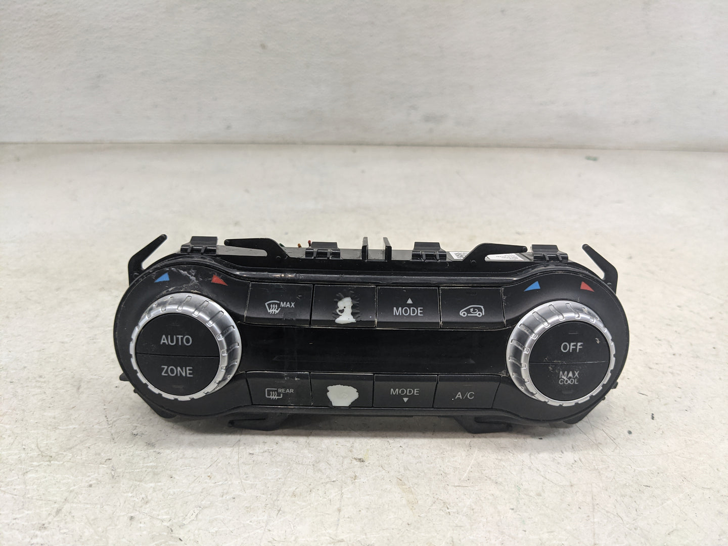 2015 Mercedes-Benz Gla250 Climate Control Module Temperature AC/Heater Replacement P/N:A2469002508 A2469010905, 5HB01044904 