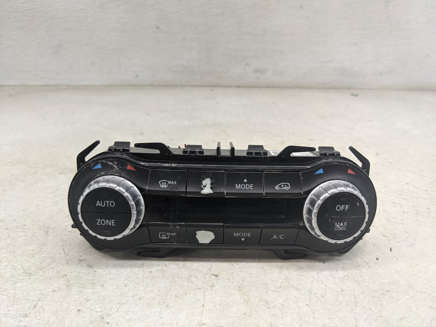 2015 Mercedes-Benz Gla250 Climate Control Module Temperature AC/Heater Replacement P/N:A2469002508 A2469010905, 5HB01044904 