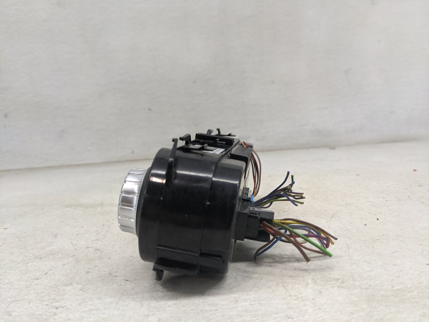 2015 Mercedes-Benz Gla250 Climate Control Module Temperature AC/Heater Replacement P/N:A2469002508 A2469010905, 5HB01044904 