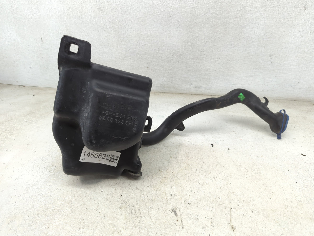 2015 Mercedes-benz Gla250 Windshield Washer Fluid Reservoir Bottle Oem - Oemusedautoparts1.com
