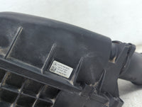 2015 Mercedes-benz Gla250 Air Cleaner Intake-duct Hose Tube - Oemusedautoparts1.com