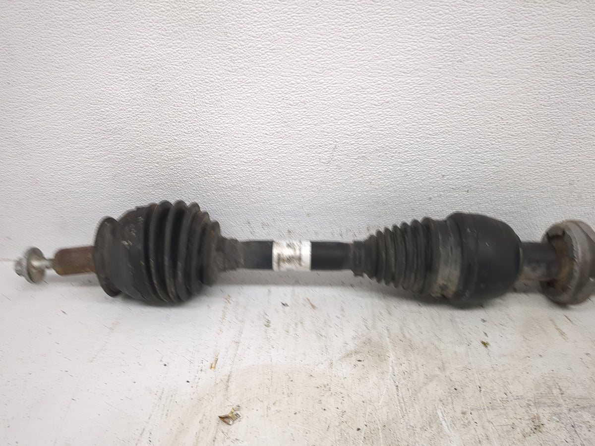 2015-2020 Mercedes-benz Gla250 Axle Shaft Front Passenger Cv C/v - Oemusedautoparts1.com